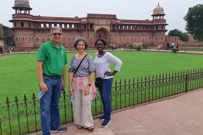 Same Day Taj Mahal Tour By Gatimaan Train - Making it back: the 17:00 departure and smooth arrival in Delhi