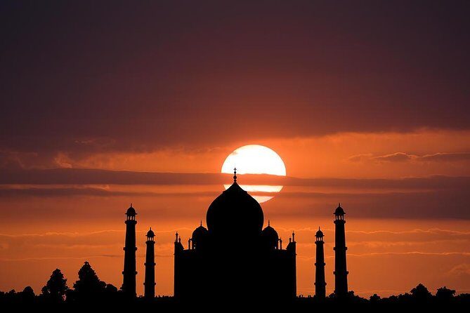 Same-Day Taj Mahal Tour: Full Story of the Mughals ( Dehli - Agra - Dehli ) - Lunch at the Taj Mahal Restaurant stop (what’s included, what isn’t)