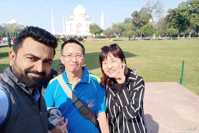 Same Day Tajmahal-Agrafort-Babytaj Private Tour From Delhi By Car - Taj Mahal in a day: guide help, better photos, and line-skipping setup