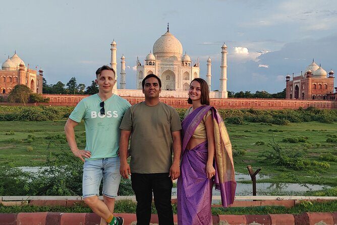 Same Day Tajmahal Tour By Car - Price and logistics: what $5 per person really means