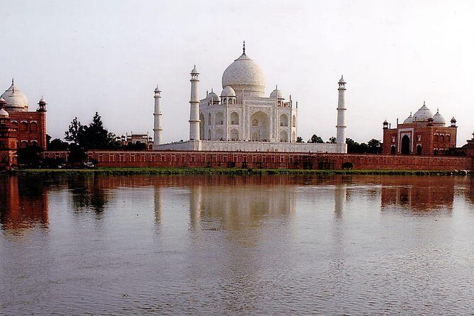 Same-Day Wonders: Taj Mahal & Agra Fort Tour from Hyderabad - Should You Book This Same-Day Wonders Tour?
