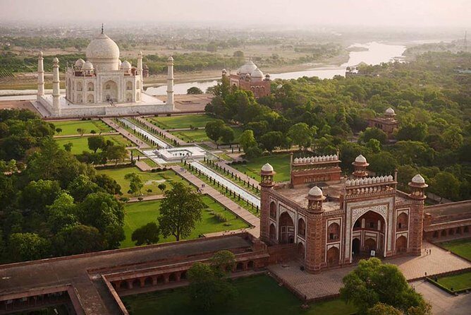 Same-Day Wonders: Taj Mahal & Agra Fort Tour from Hyderabad - Taj Mahal Morning at 10:00: What a Great Guide Changes