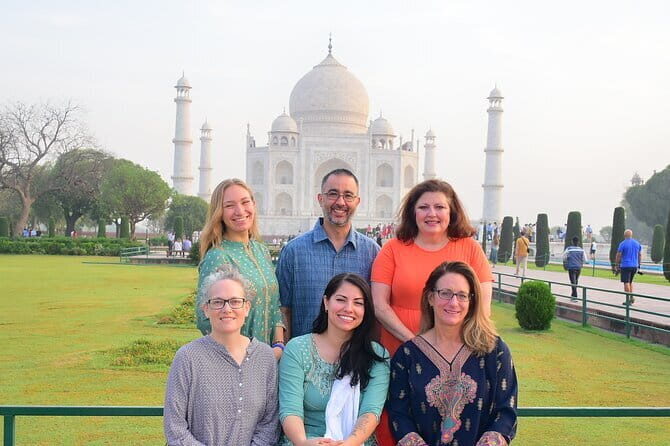 Saniya's One day tour and Home visiting in Agra - Taj Mahal: more than the main gate