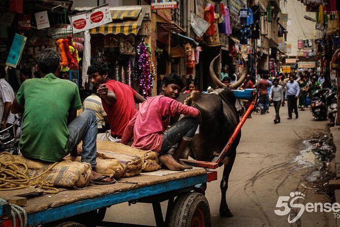 Shopping and Bazaar Trail in Bangalore - Commercial Street and the Shivajinagar area: where local shoppers concentrate