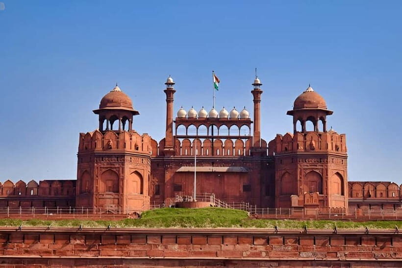 Skip-the-Line Guided Tour of Delhi's Iconic Red Fort - Chatta Chowk: the royal market stop that makes the fort feel alive