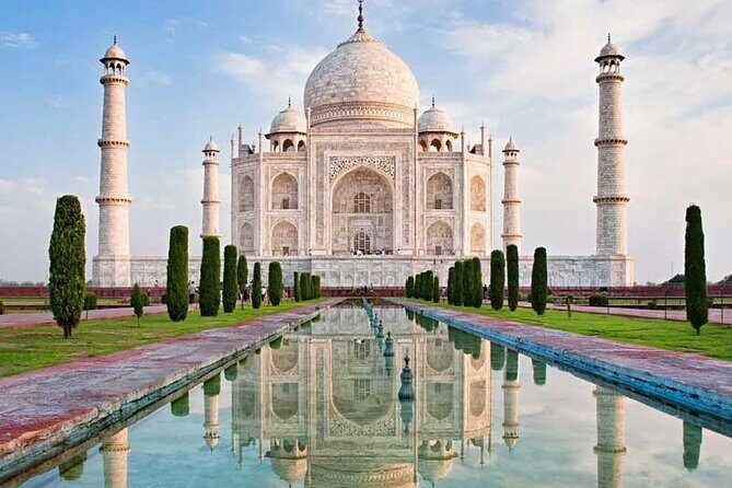 Skip-The-Line Taj Mahal Private Guided Tour - Skip-the-line at the Taj Mahal: why it feels like free time