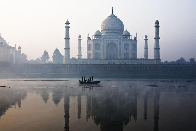 Skip the line Taj Mahal Tour By AC Car From Agra - Getting in fast: what skip-the-line really means for your schedule
