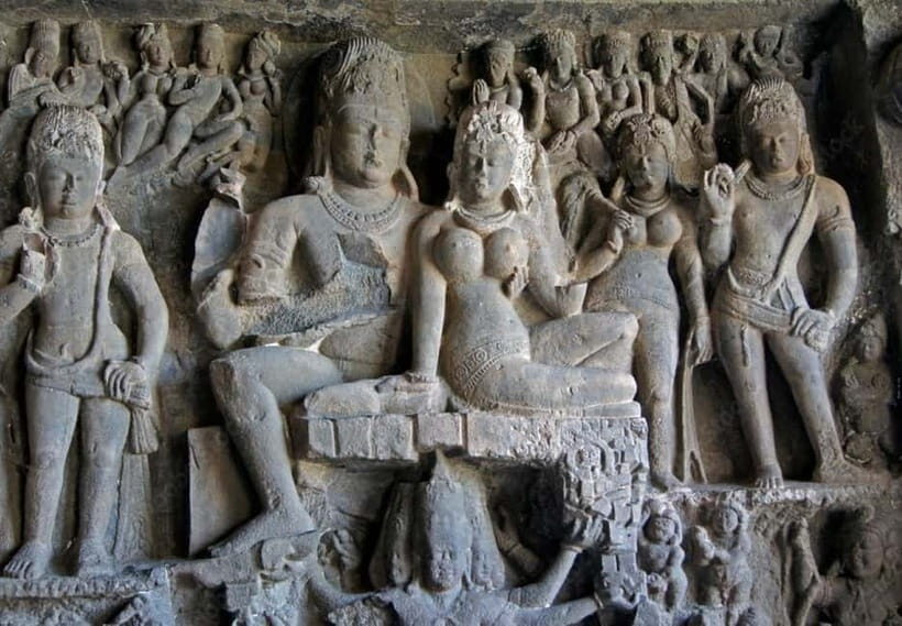 Skip-the-queue private Ajanta & Ellora 2-Day Tour ticket inc - The driver factor: English support and real-world guidance