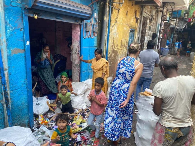 Slum Tour - Sanjay Colony Slum Guided Walking Tour in DELHI - Rooftop view and a local house visit: what those add
