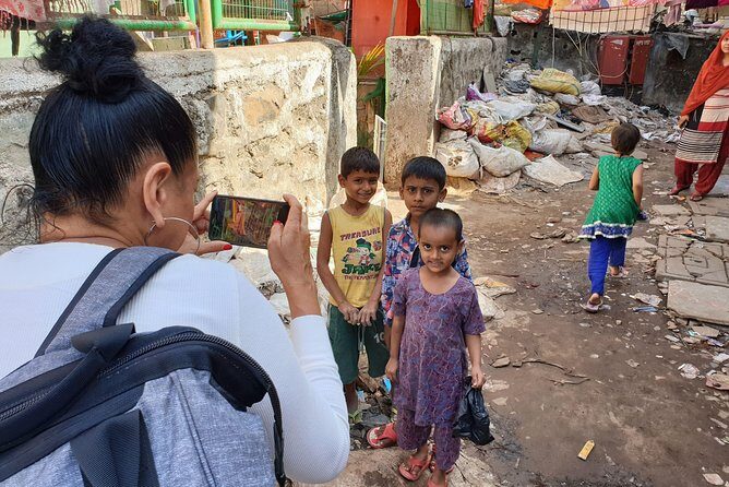 Small Group Tour of Dharavi Slum - The local guide factor: why it changes everything here