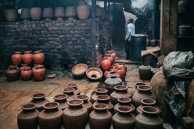 Small Group Tour of Dharavi Slum - Price and value: why $15 can feel like a lot more