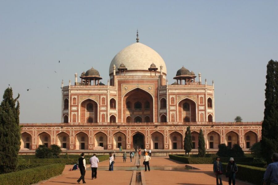 South Delhi: 3.5-Hour Private Bike Tour with Masala Dosa - South Delhi neighborhoods and the art-district photo stop