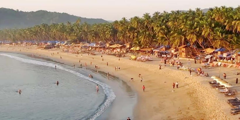 South Goa Sightseeing Tours - Old Goa Church plus Portuguese-era mansions: the East-West blend
