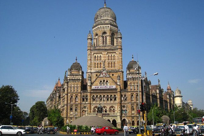 South Mumbai City with Kanheri Cave Tour in Private Vehicle - Bandra–Worli Sea Link and Antilia: quick looks at modern Mumbai scale