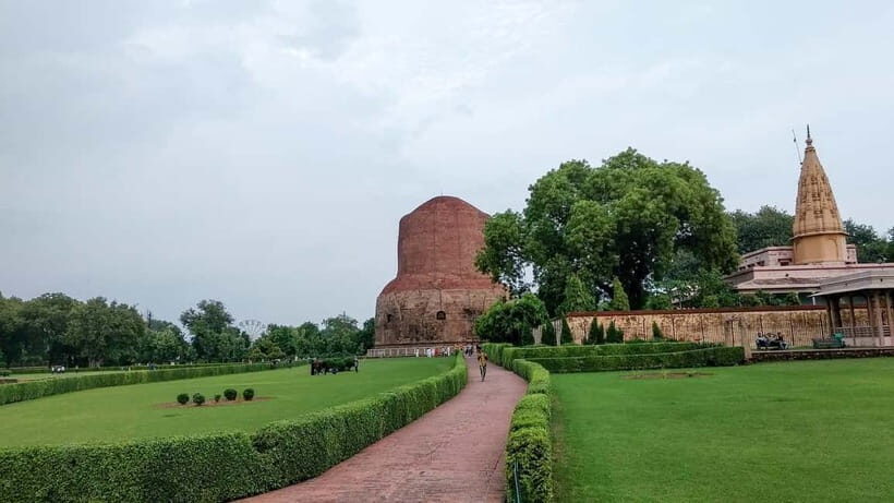 Spiritual & Historical, Varanasi with Bodhgaya Tour (5 Days) - Day 4: Dungeshwari Cave meditation setting and monasteries around Mahabodhi