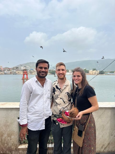 Spiritual Walking tour with Puja Ceremony -The Pushkar Route - Brahma Temple: the famous one, handled the right way