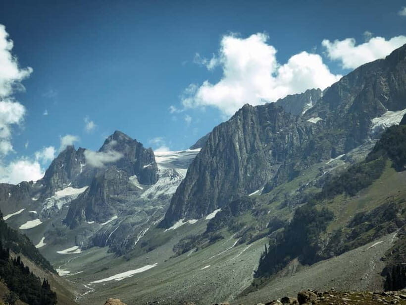 Srinagar: Sonamarg Day Tour - The Golden Meadow Adventure - Getting from Srinagar to Sonamarg: the drive that sets the mood