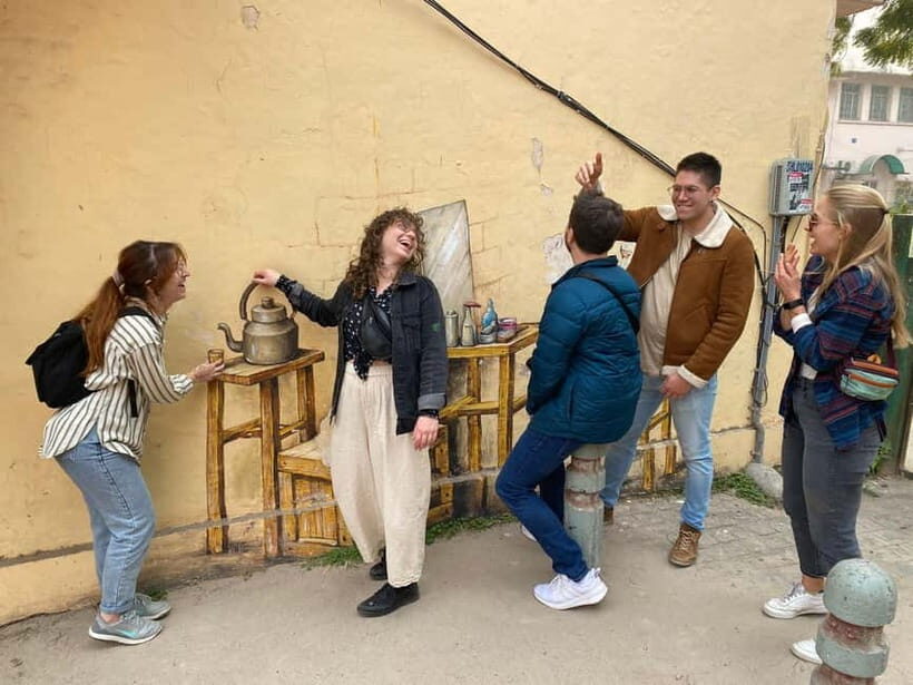 Street Art Walk with Chai & Snack - Lodhi Art District Murals With Real Backstories