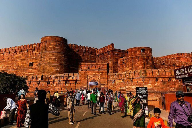 Sunrise at the Taj Mahal & Agra Fort Private Experience - Guide experience and comfort tips: getting real information at the right pace