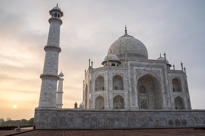 Sunrise Taj Mahal Agra Fort Day Tour Guide Tour By Car From Agra - Practical tips for a smoother morning in Agra