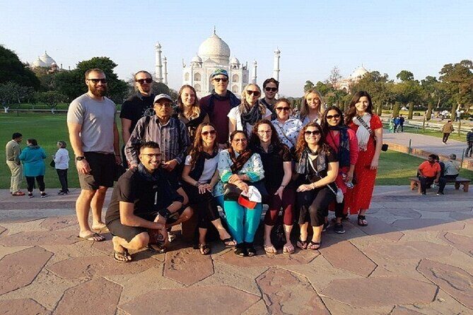 Sunrise Taj Mahal & Agra Fort Private Tour From Delhi - Leaving Delhi: The AC Car Ride That Sets the Tone