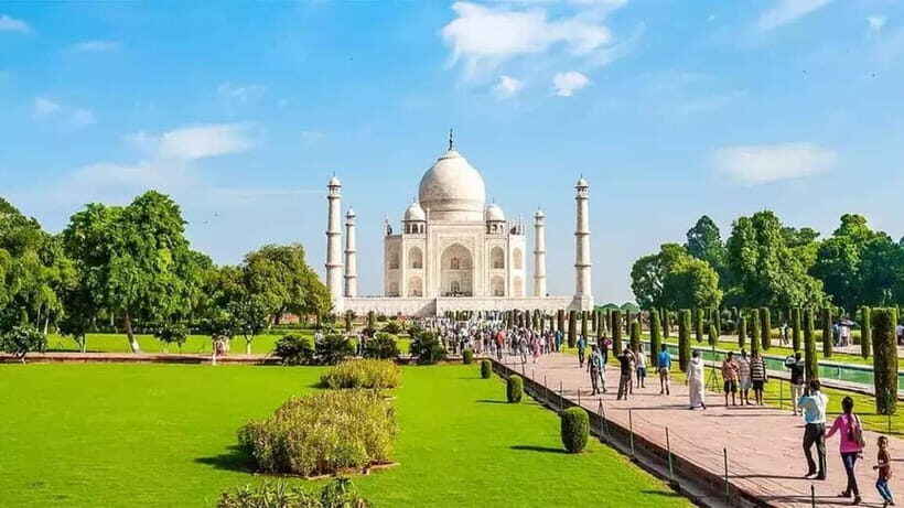 Sunrise Taj Mahal & Agra Private City Tour (All Inclusive) - Agra Fort: red sandstone power and palace-scale views