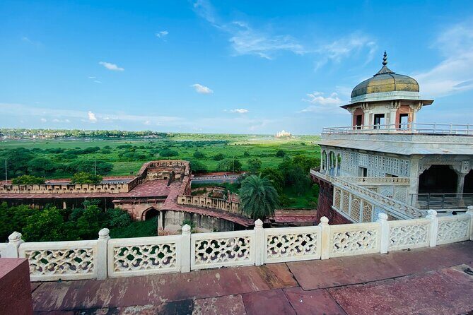 Sunrise Taj Mahal Tour from Delhi With Breakfast And Lunch - How the guide experience changes the day (Imran’s impact)