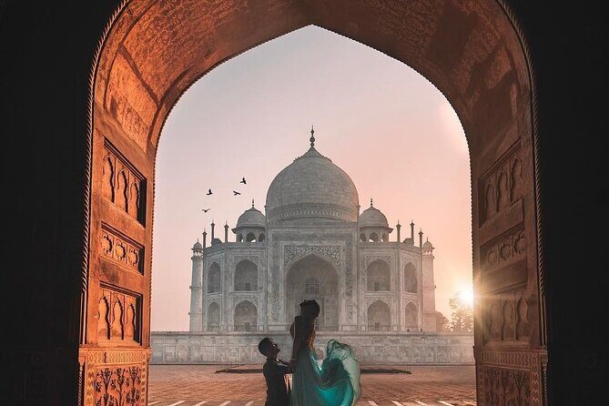 Sunrise Taj Mahal Tour From Delhi With Breakfast at 5 Star Hotel - All Inclusive - Sunrise at the Taj Mahal: first light + guided storytelling
