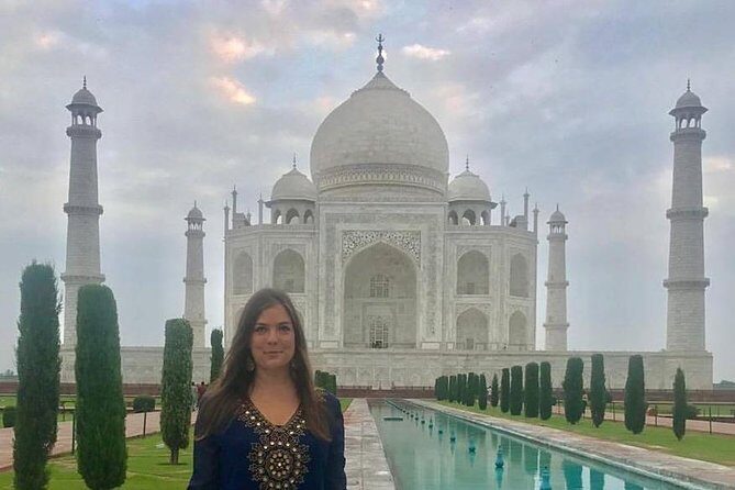 Sunrise Taj Mahal Tour from Delhi With Guide - After sunrise: a guided shift to Agra Fort at 8:00