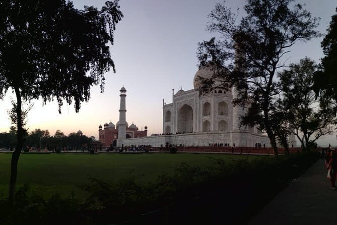 Sunrise tour of Taj Mahal with Guide - Quick hits for this Taj Mahal sunrise tour