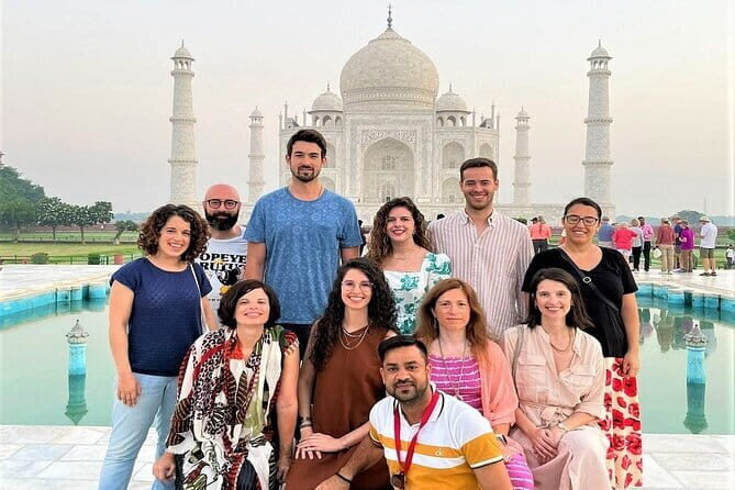Sunrise tour of Taj Mahal with Guide - What your guide actually does (Atiq Akhtar in particular)