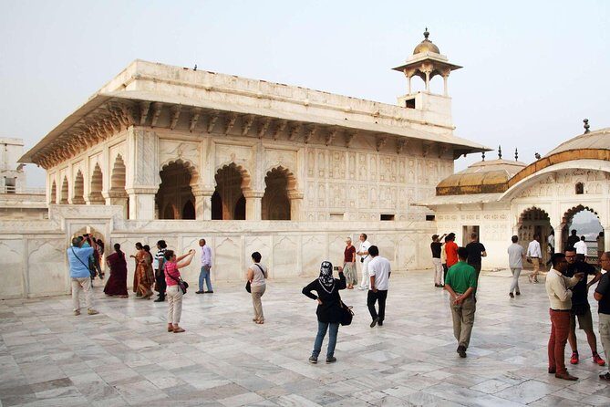Taj Mahal Adventure Tour From New Delhi With Skip the Line - Lunch and the “small extras” that keep the day pleasant