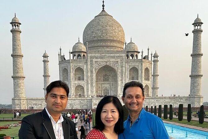 Taj Mahal, Agra Fort and Baby Taj Day Tour from Delhi by Car - Courtyard by Marriott Agra lunch: a real reset, not a snack stop