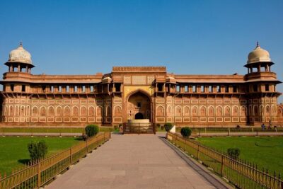 Taj Mahal, Agra Fort & Baby Taj Tour from Delhi - All Inclusive - Agra Fort: a second monument with a built-in pace reset