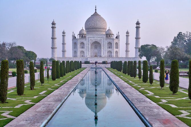 Taj Mahal & Agra Fort Day Tour By Car - From Delhi - Taj Mahal in 3 hours: how to look beyond the postcard