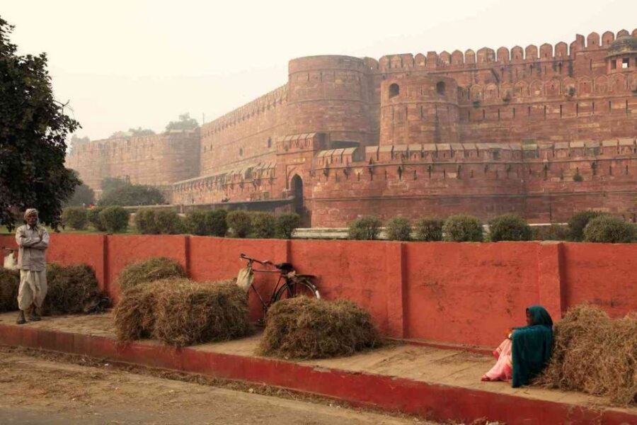Taj Mahal, Agra Fort Day Tour with Transfers - Lunch in Agra: a planned break, not an afterthought