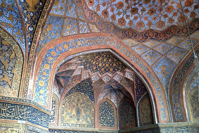 Taj Mahal Agra Same Day Tour From Delhi By Car - Price and value: why $74.67 can still be a smart deal