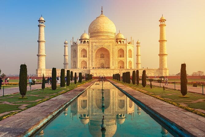 Taj Mahal and Agra: Beyond The Guidebooks - Agra Fort: the Mughal power backdrop in 1 hour