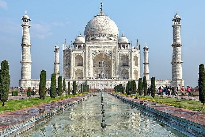 Taj Mahal and Agra: Beyond The Guidebooks - Itimad-ud-Daulah: Baby Taj and the marble details