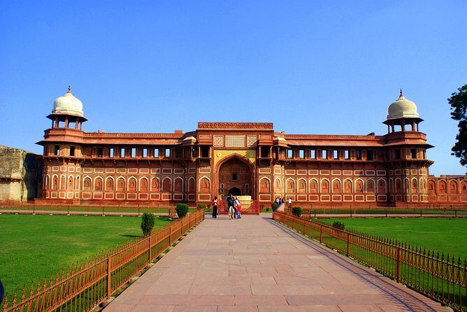 Taj Mahal and Agra Day Tour from Jaipur ending in Delhi by Train - The real value in a Jaipur to Agra to Delhi day trip