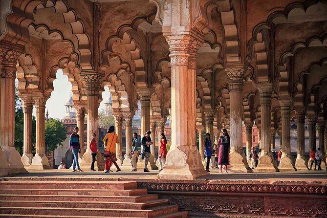 Taj Mahal and Agra Fort from Delhi - Architecture context: Hindu and Islamic influences on this route