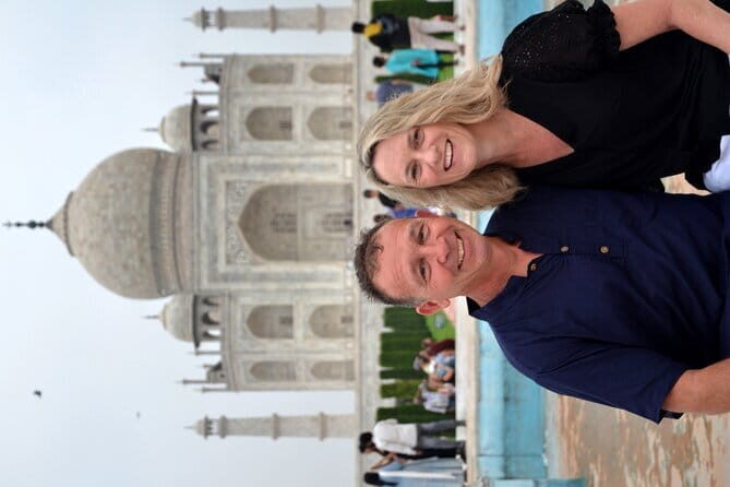 Taj Mahal and Agra fort Private Tour from Delhi - All Inclusive - Pickup, car comfort, and how the schedule really feels