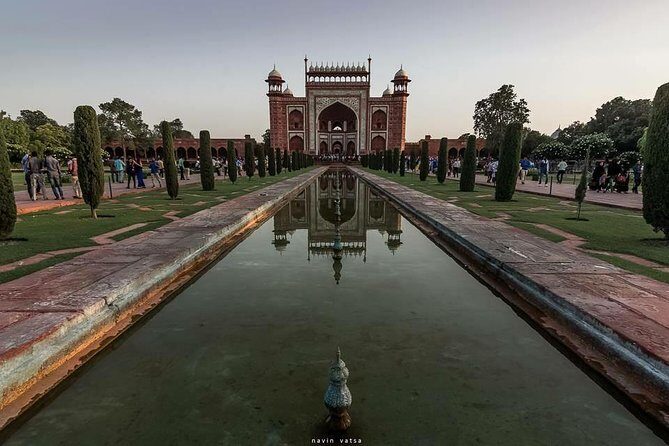 Taj Mahal and Agra Fort tour By Superfast Train from Delhi - Agra Fort at midday: Akbar’s fortress and the UNESCO bonus