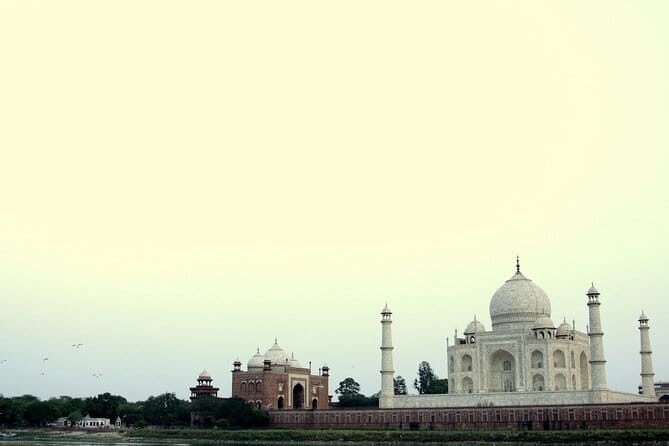 Taj Mahal and Agra Private Guided Tour with Options. - Meeting point and your pickup plan