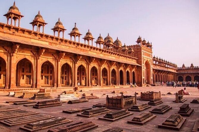 Taj Mahal and Fatehpur Sikri Day Trip from Jaipur - Fatehpur Sikri: An Akbar-Era Stop With a City-Scale Feeling