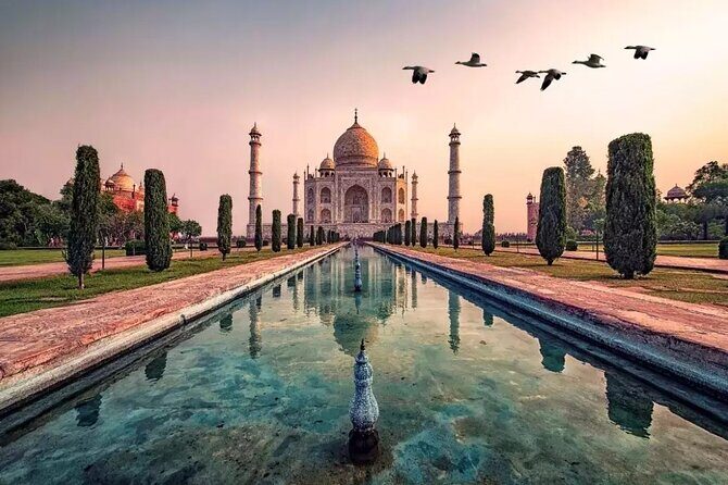 Taj Mahal and Fatehpur Sikri Day Trip from Jaipur - Taj Mahal With Guide-Led Entry and Time to Wander