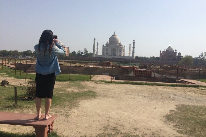 Taj Mahal Day Tour - Timing Matters: Friday closure and sunrise-to-sunset planning