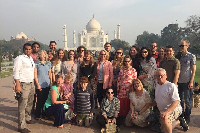 Taj Mahal Day Tour By Car From Delhi - Your guide at work: Mr. Azhar and the value of good explanations