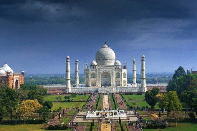 Taj Mahal Day Tour from Delhi with All Step Entry Fee, Tour Guide and Lunch - Meeting point and timing: start early, stay flexible