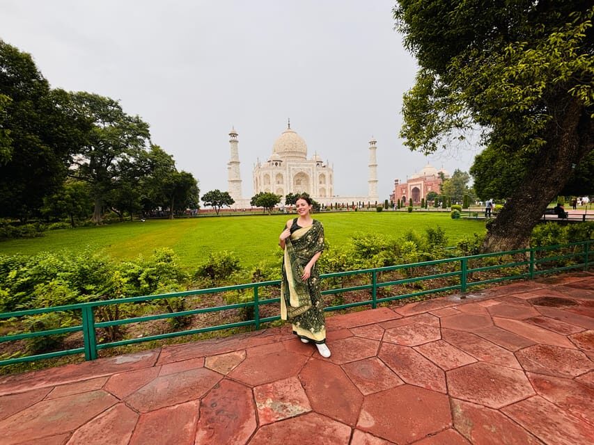Taj Mahal Day Trip from Delhi by Gatimaan Express Train - Baby Taj: the quick add-on that rewards your second look